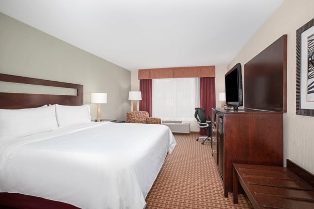 Images Holiday Inn Express & Suites Gillette by IHG