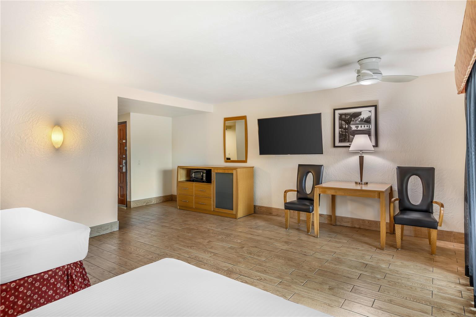 Double Queen - Balcony