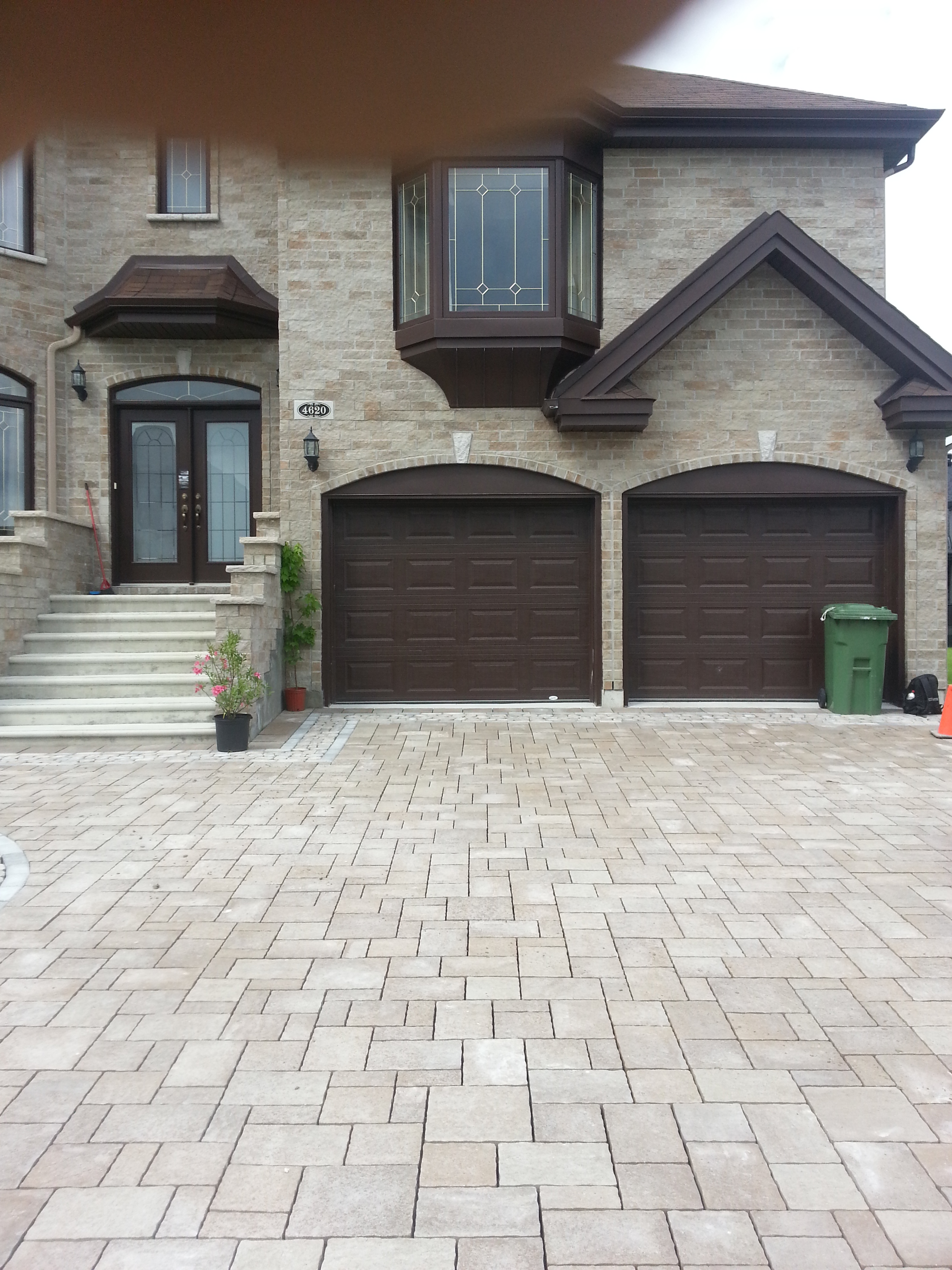 Images Aménagement Pro Unique Inc. - pave uni rive sud et monteregie