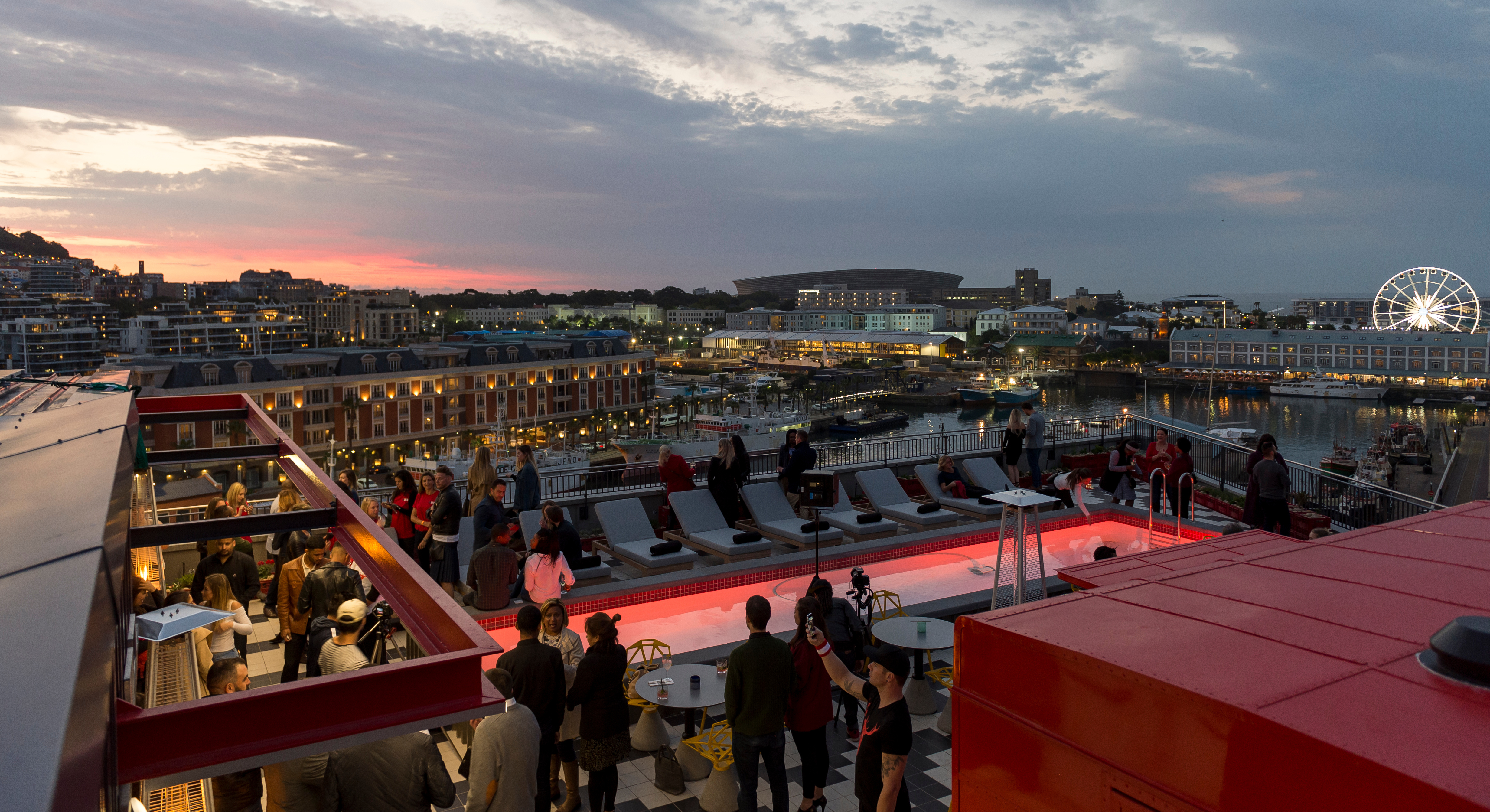 Radisson RED V&A Waterfront, Cape Town Hotels in Cape Town (address, schedule, reviews, TEL