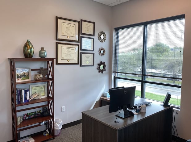 Images LifeStance Therapists & Psychiatrists Round Rock