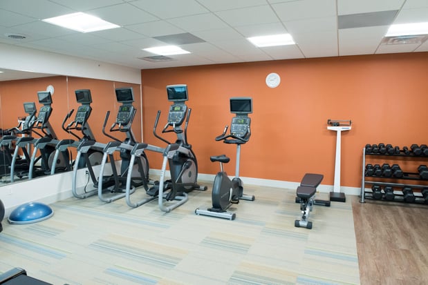 Images Holiday Inn Express & Suites Fort Wayne North by IHG