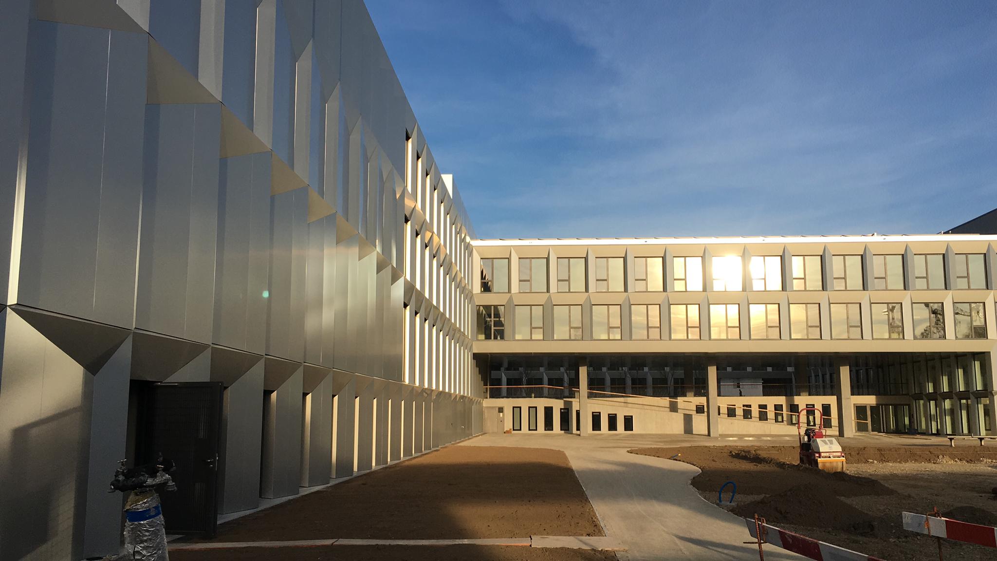 Bilder Global Montagen Suisse AG