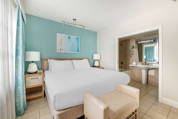 Images Hilton Vacation Club Crescent on South Beach Miami