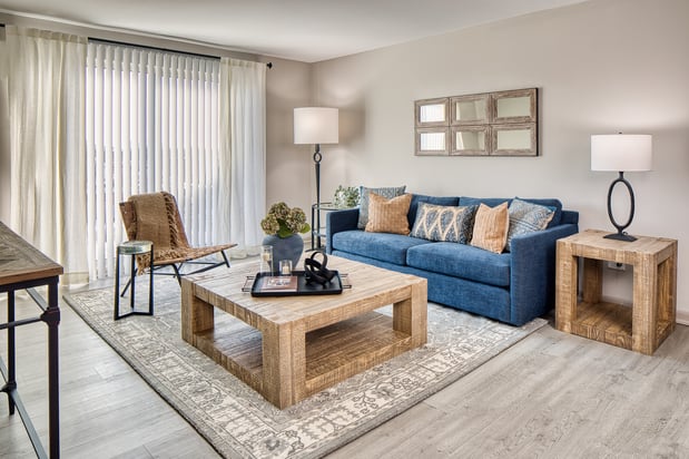 Images Glen Oaks Commons