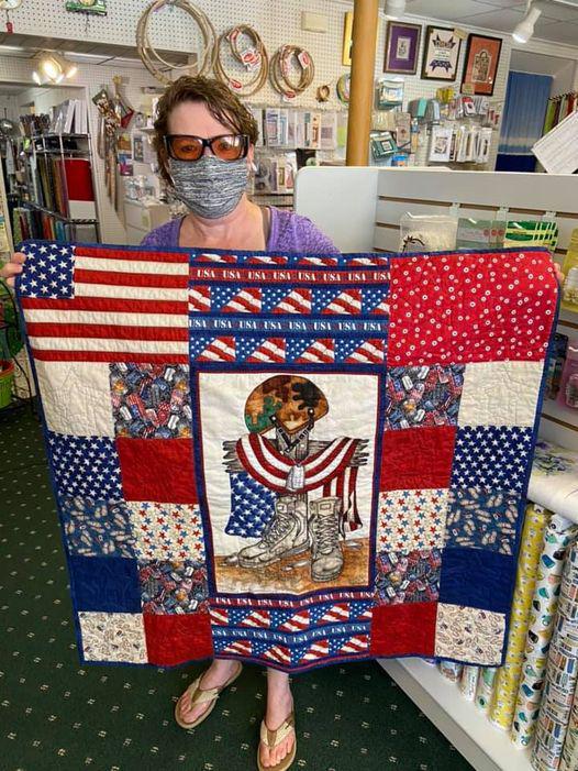 We are so excited to share this quilt made by one of our customers for her father. A proud daughter honoring a veteran father. 😍🪖🇺🇸