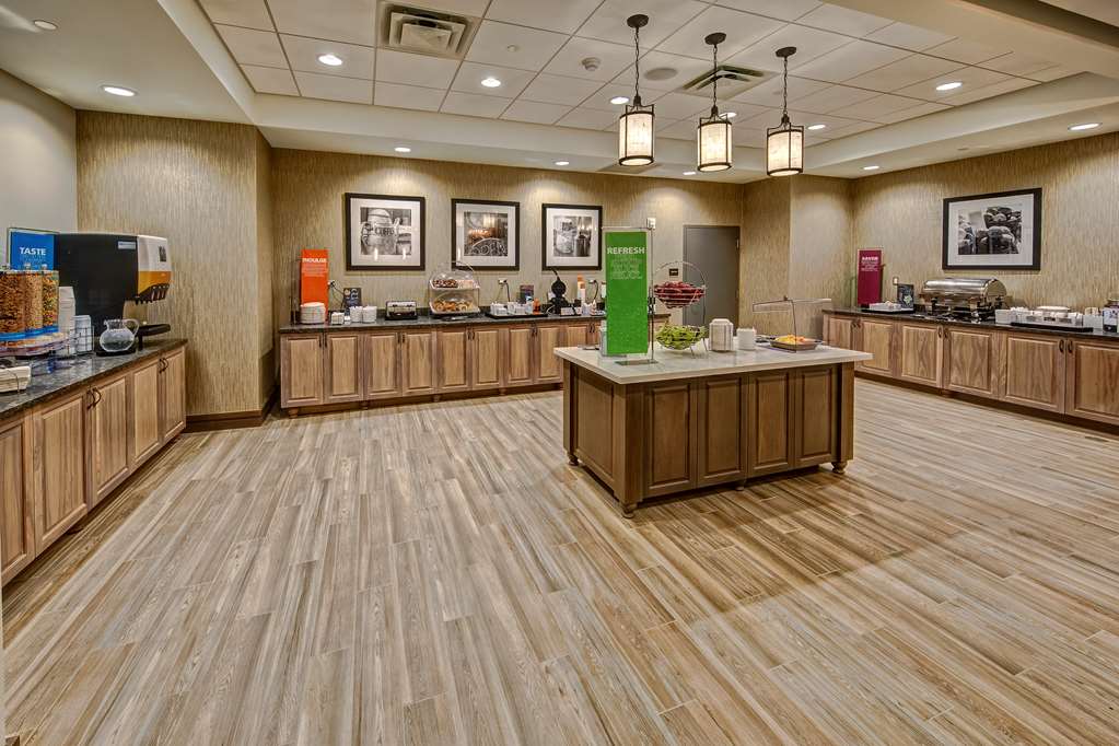 Hampton Inn & Suites Franklin Berry Farms