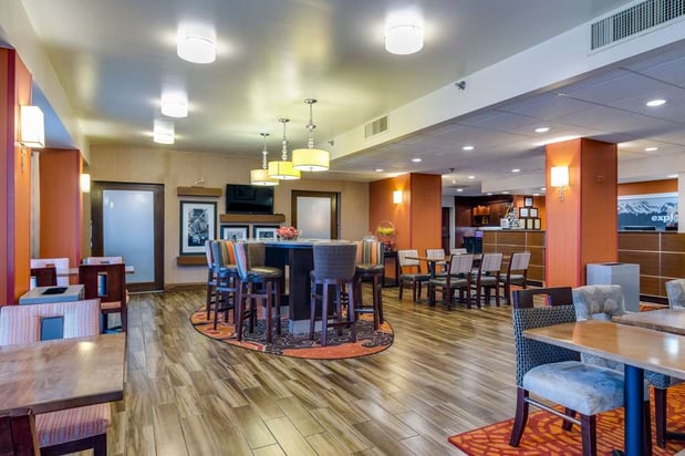 Images Hampton Inn Johnson City