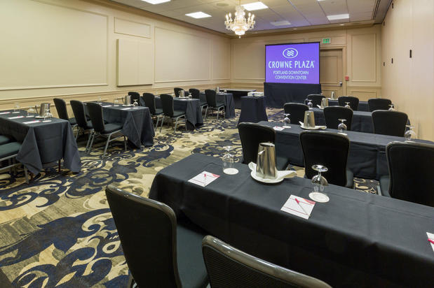 Images Crowne Plaza Portland-Downtown Conv Ctr by IHG