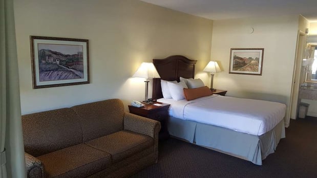 Images Best Western Point South