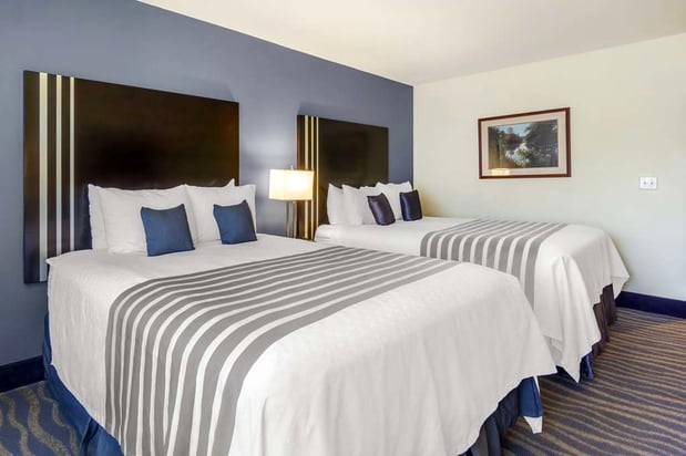 Images Best Western Plus Edmonds Harbor Inn