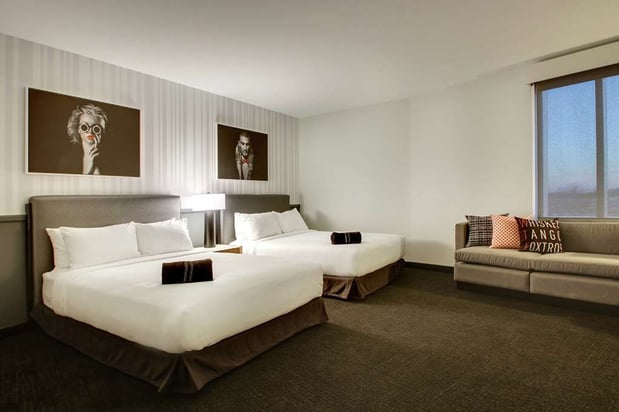 Images The Rose Hotel Chicago O’Hare, Tapestry Collection by Hilton