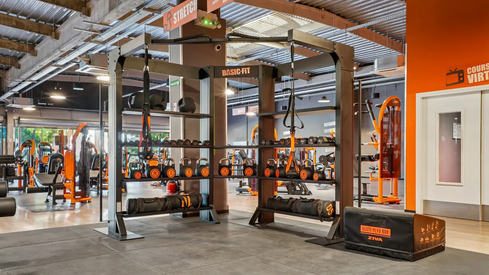 Images Basic-Fit 24/7