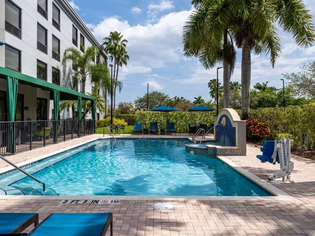 Images Hampton Inn West Palm Beach Florida Turnpike