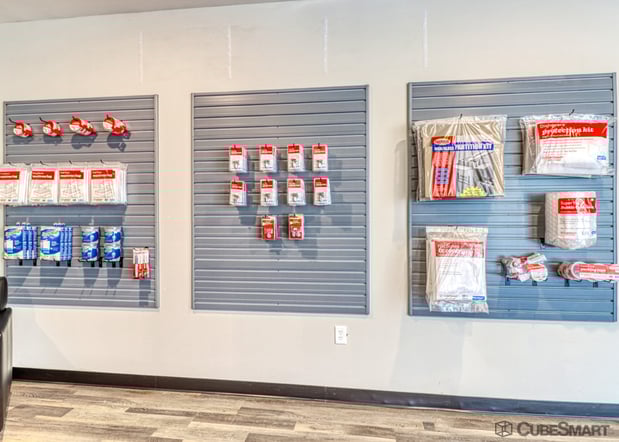 Images CubeSmart Self Storage