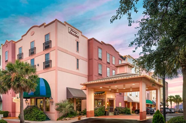 Images Hampton Inn & Suites Amelia Island-Historic Harbor Front