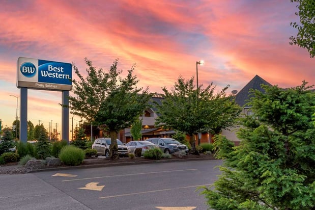 Images Best Western Pony Soldier Inn - Airport