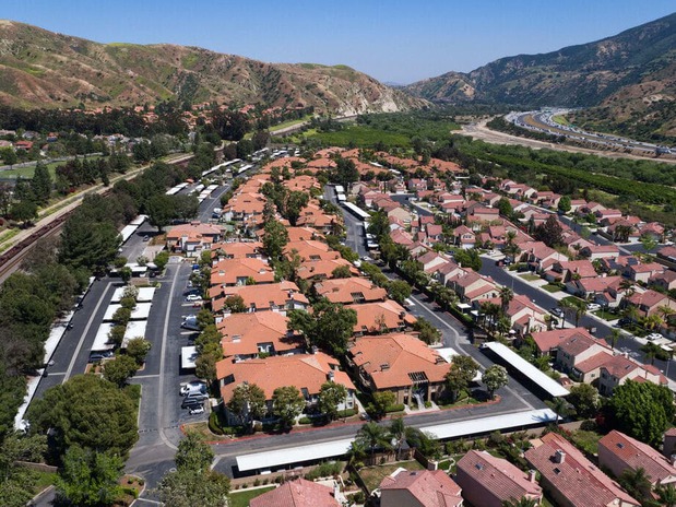 Images The Bryant Apartments at Yorba Linda