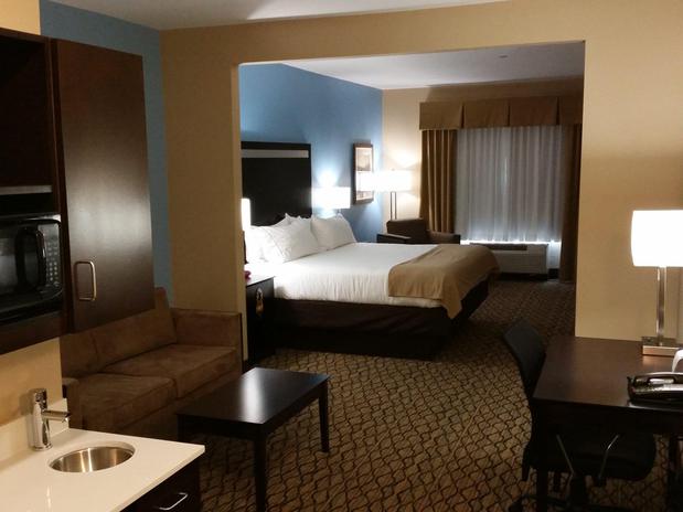 Images Holiday Inn Express & Suites Atascocita - Humble - Kingwood by IHG