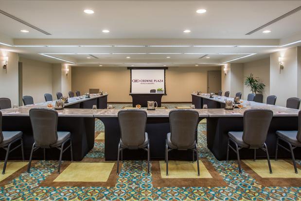 Images Crowne Plaza Seattle-Downtown by IHG