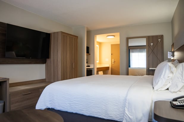 Images Holiday Inn Express Frazer-Malvern by IHG