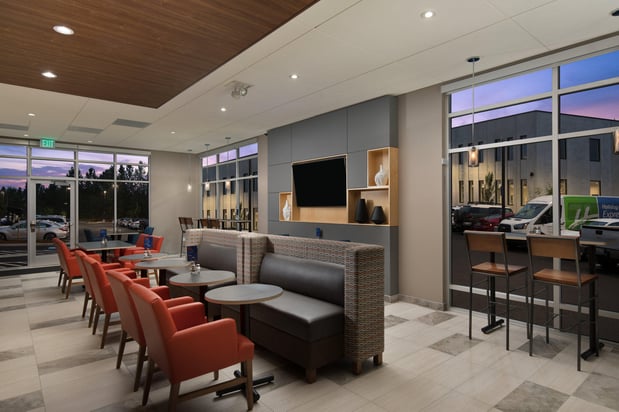 Images Holiday Inn Express & Suites Portland Airport by IHG
