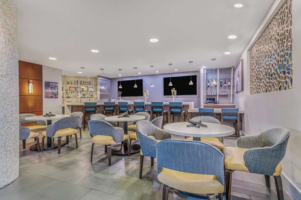 BarLounge