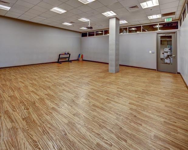Images U Pointe Kennesaw
