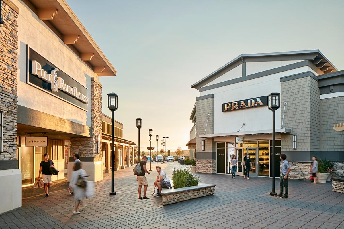 San Francisco Premium Outlets Coupons near me in Livermore ...
