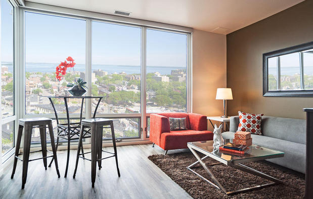 Images Hovde Properties