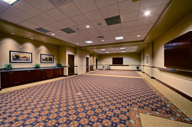 Images Hampton Inn & Suites Oklahoma City-Bricktown