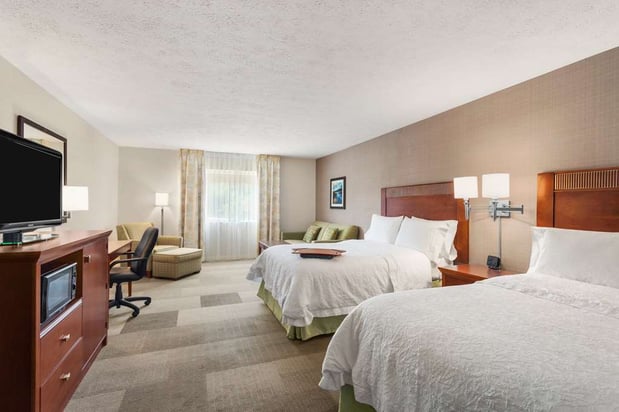 Images Hampton Inn Colchester