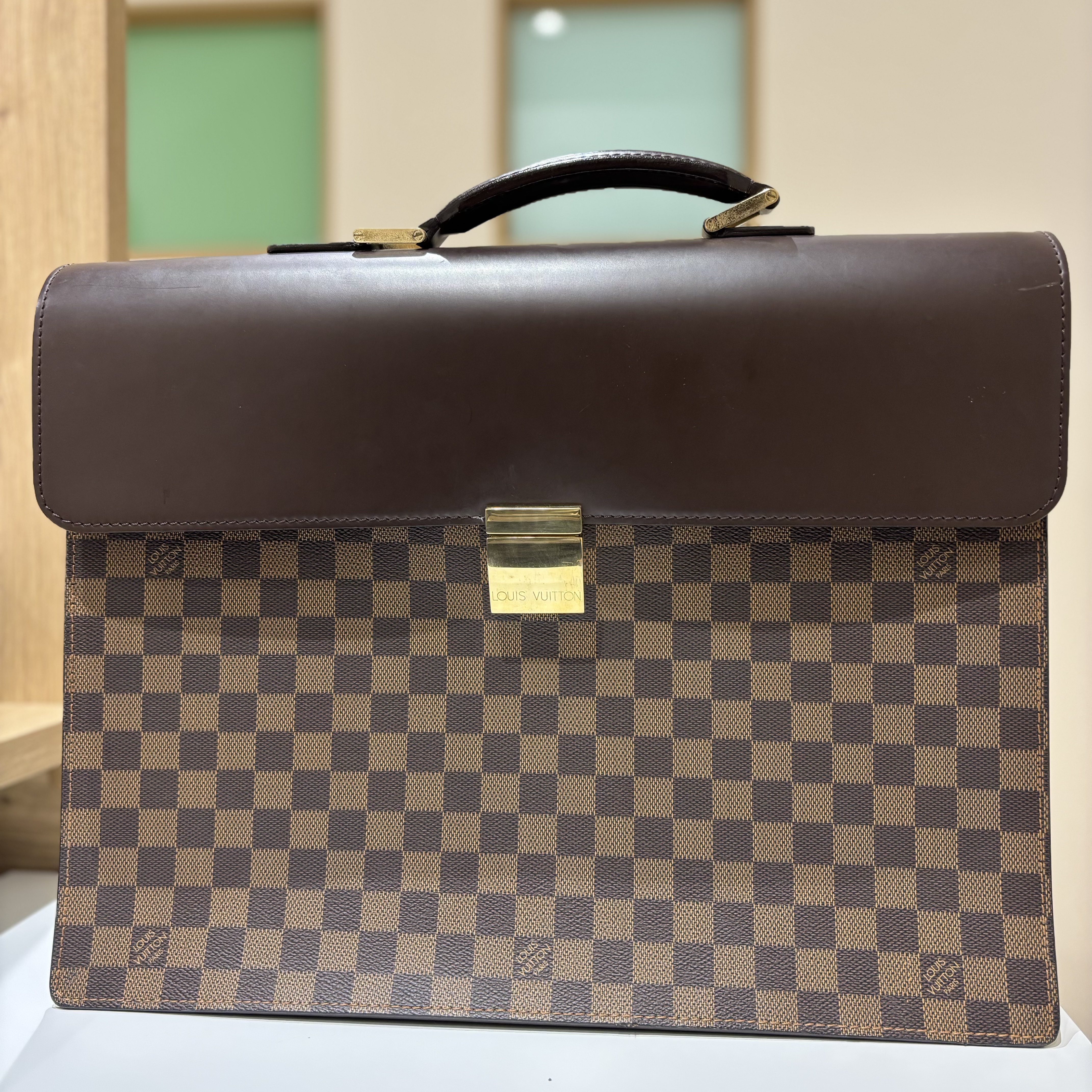 Images KOMEHYO（コメ兵）買取センターイオンモール豊川
