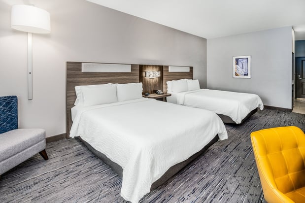 Images Holiday Inn Express & Suites Colorado Springs-First & Main by IHG