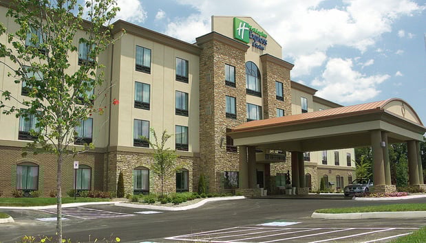 Images Holiday Inn Express & Suites Cleveland Northwest by IHG