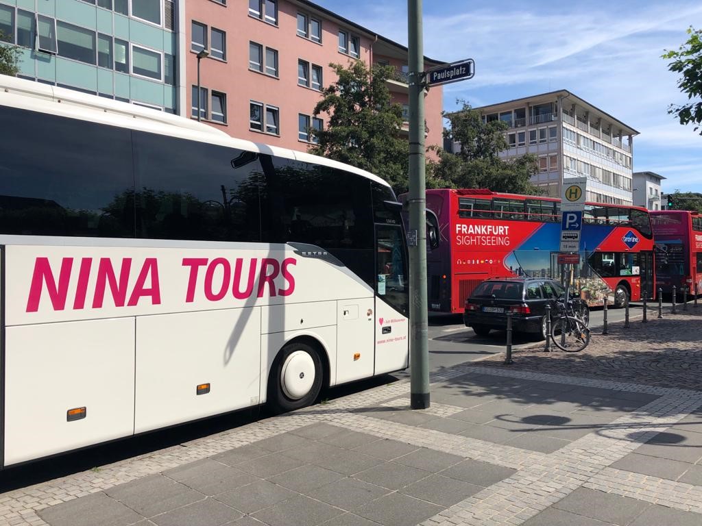 Bilder Busunternehmen - Reisebüro - Taxi  - Nina Tours GmbH