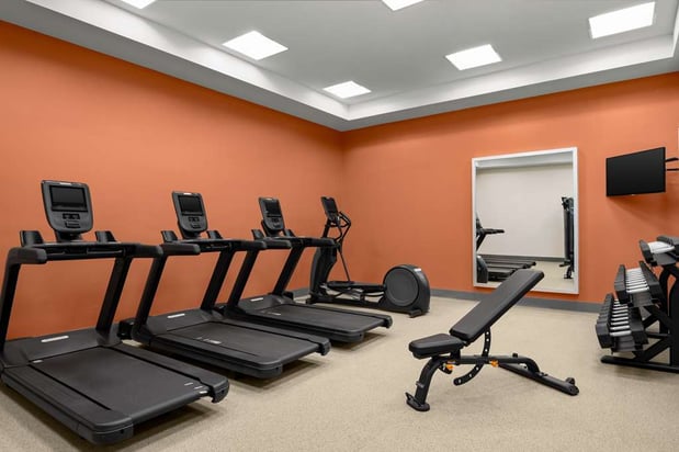 Images Embassy Suites by Hilton Newark Airport