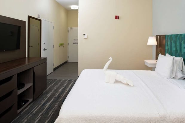 Images Hampton Inn Greensboro-Airport