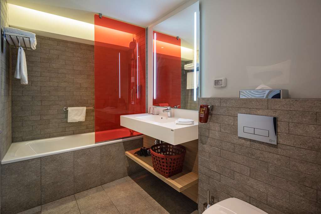 Images Park Inn by Radisson Bucharest Hotel & Residence