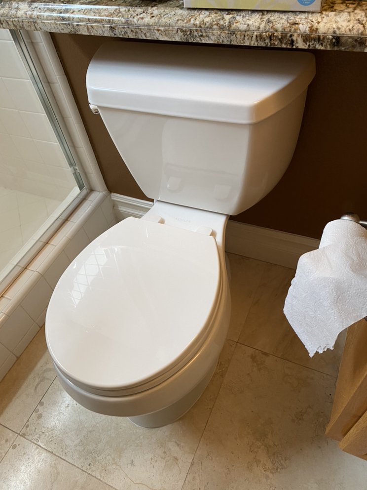 Upgrade your bathroom with Geyser Plumbing's toilet replacement services in Garden Grove, CA. We offer a wide range of high-quality toilet options and provide expert installation, ensuring improved efficiency and modern design for your bathroom.