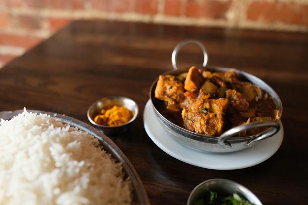 Images Tandoor and Tap