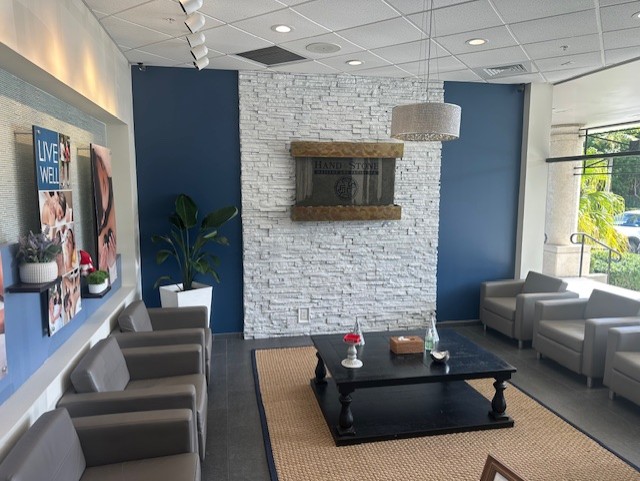 Hand & Stone Massage and Facial Spa Image