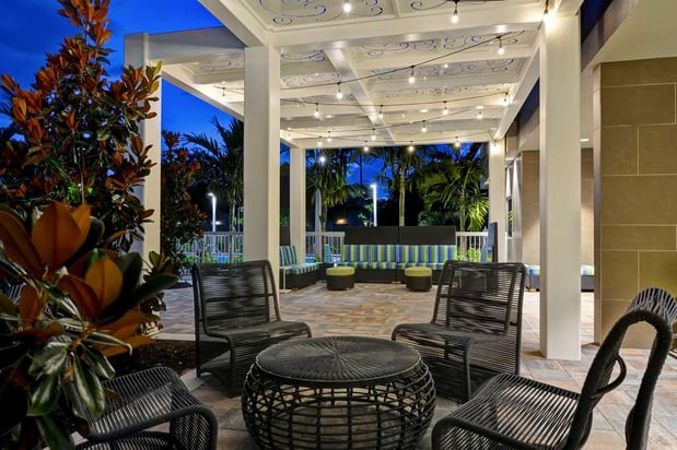 Images Home2 Suites by Hilton Naples I-75 Pine Ridge Road