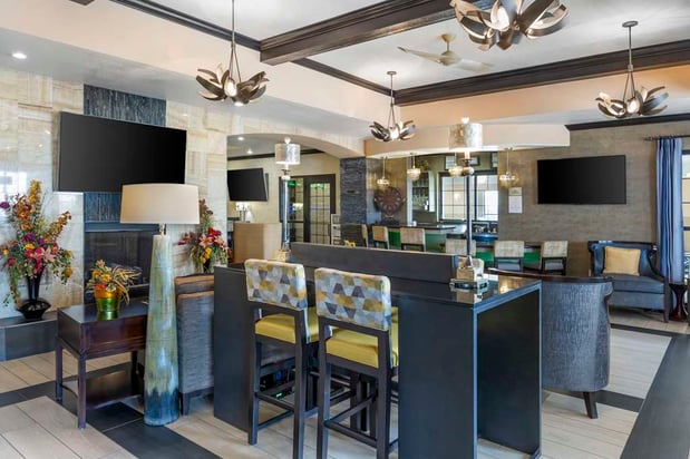 Images Best Western Plus Emerald Inn & Suites