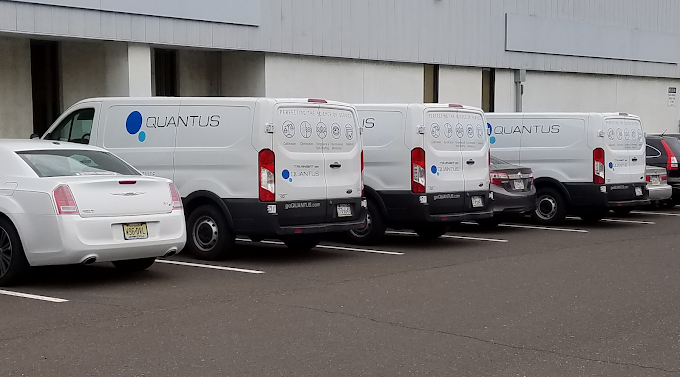 Quantus Service Provider and Quantus branded trucks