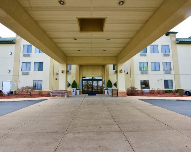 Images Holiday Inn Express & Suites St. Louis West - Fenton by IHG