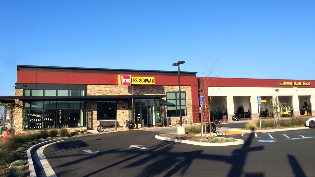 Les Schwab Tire Center