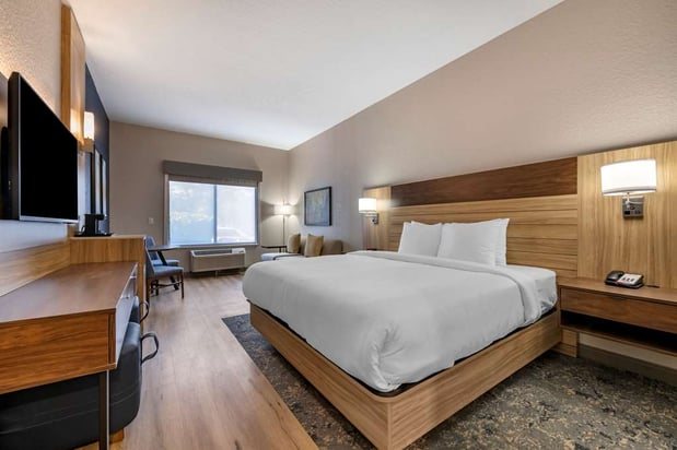 Images Best Western Plus Orlando East- UCF Area