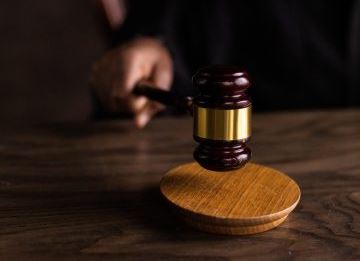 Images Charlotte Oger – Avocate, Spiegel Ryan, Divorce Lawyer Ville-Marie
