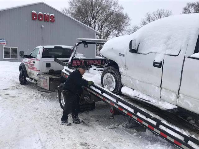 Images Don's Towing and Repair